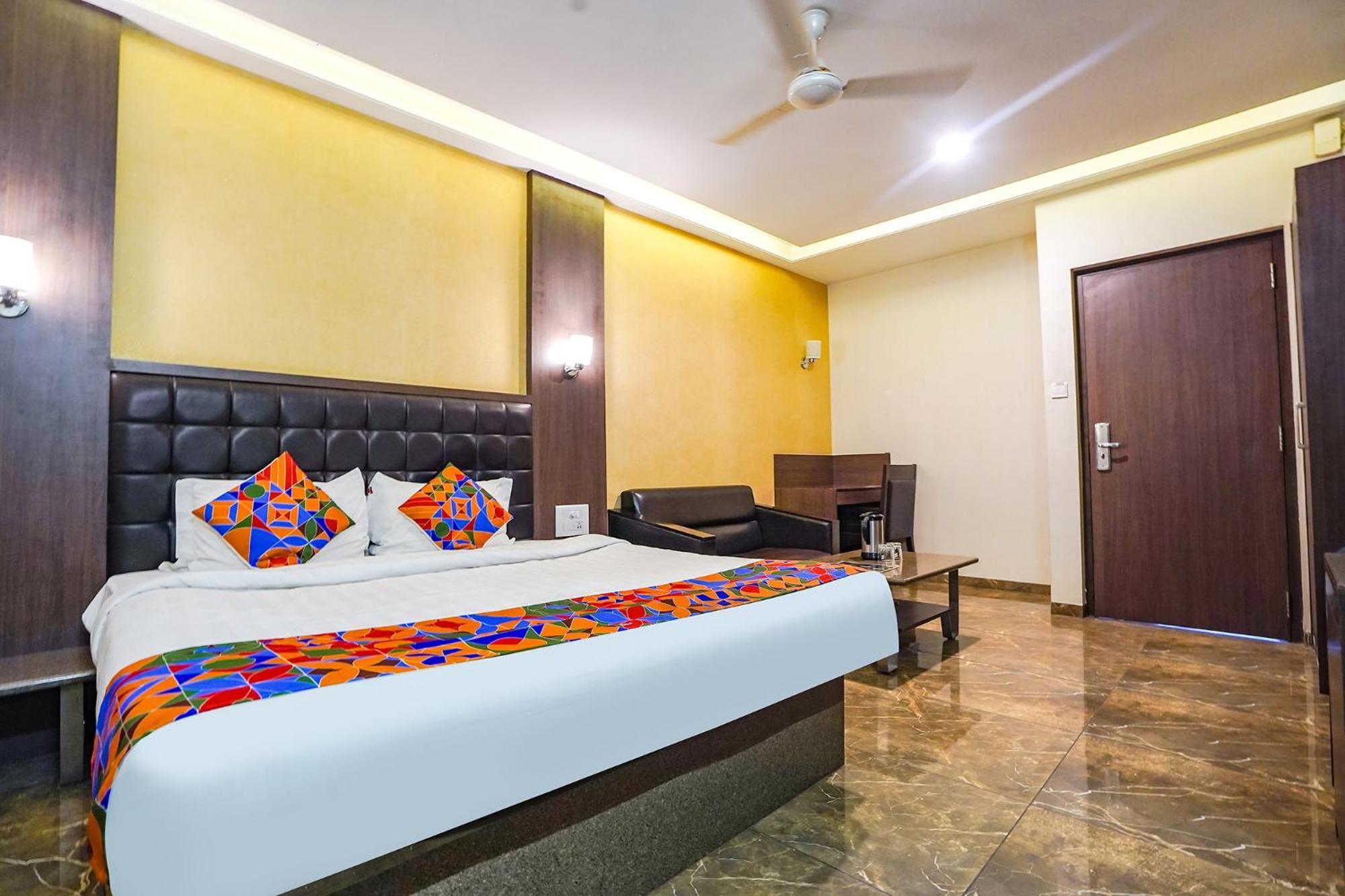 Fabhotel Jagannath - Nr Platinum Hospital, Sitabuldi Nagpur Buitenkant foto