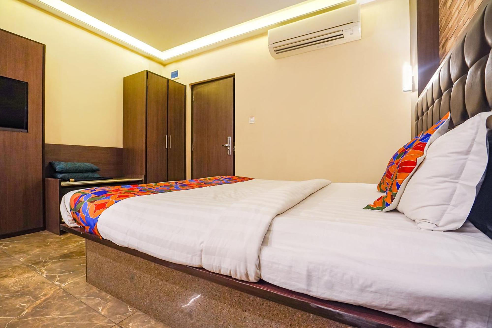 Fabhotel Jagannath - Nr Platinum Hospital, Sitabuldi Nagpur Buitenkant foto
