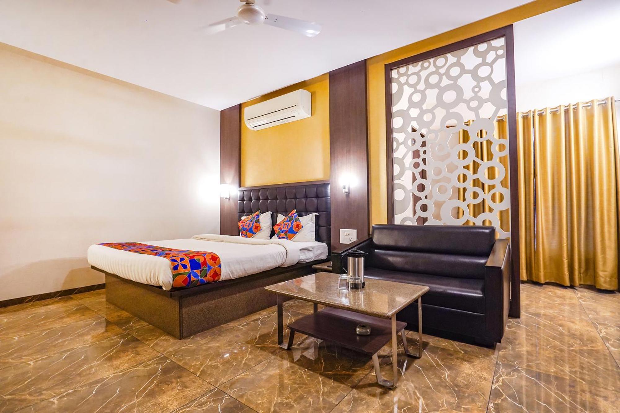 Fabhotel Jagannath - Nr Platinum Hospital, Sitabuldi Nagpur Buitenkant foto