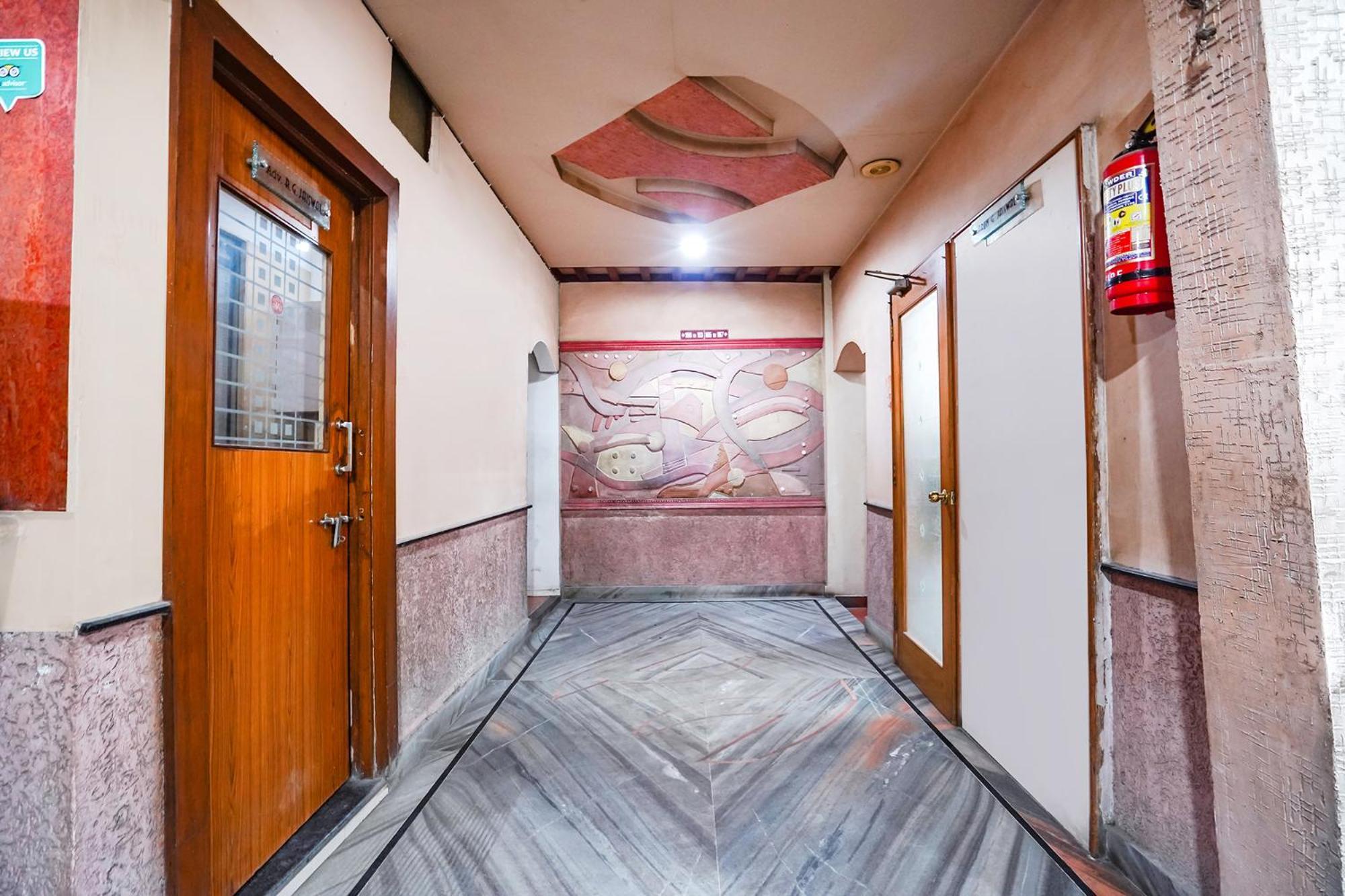 Fabhotel Jagannath - Nr Platinum Hospital, Sitabuldi Nagpur Buitenkant foto