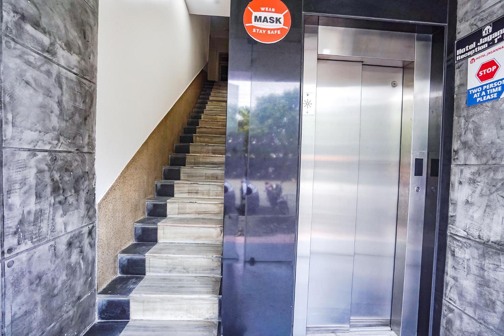 Fabhotel Jagannath - Nr Platinum Hospital, Sitabuldi Nagpur Buitenkant foto